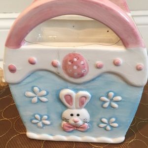 NWOT Vintage 1990s ceramic Easter basket/Planter